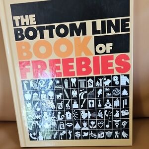 The Bottom Line Book of Freebies - Multicolor Hardcover